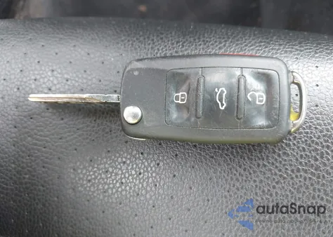 2016 Volkswagen Passat 1.8T Se z USA, uszkodzony, nr VIN 1VWBS7A35GC047664